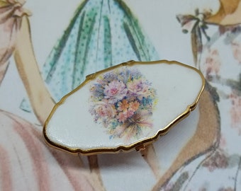 Stratton Lipview Lipstick Clip & Mirror in White With A Bouquet Of Flowers ~ Vintage 1980s