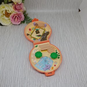 Polly Pocket Tammy's Palm Tree Island Compact ~ With Doll ~ Bluebird 1989 ~ Vintage Playset