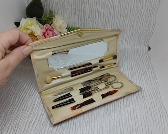 Set de brochas de maquillaje y manicura con espejo en estuche tipo cartera ~ Tocador vintage