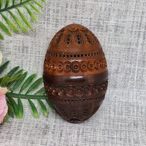 Carved Coquilla Nut Egg ~ Rosary Case ~ Thimble Holder ~ Pomander ~ Corozo Nut
