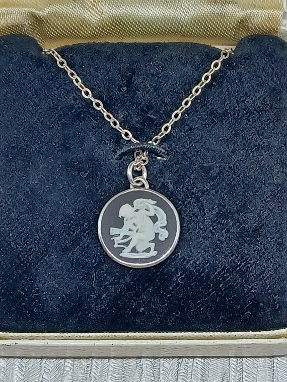 Wedgwood Necklace in Black Jasperware Sterling Silver… Gem