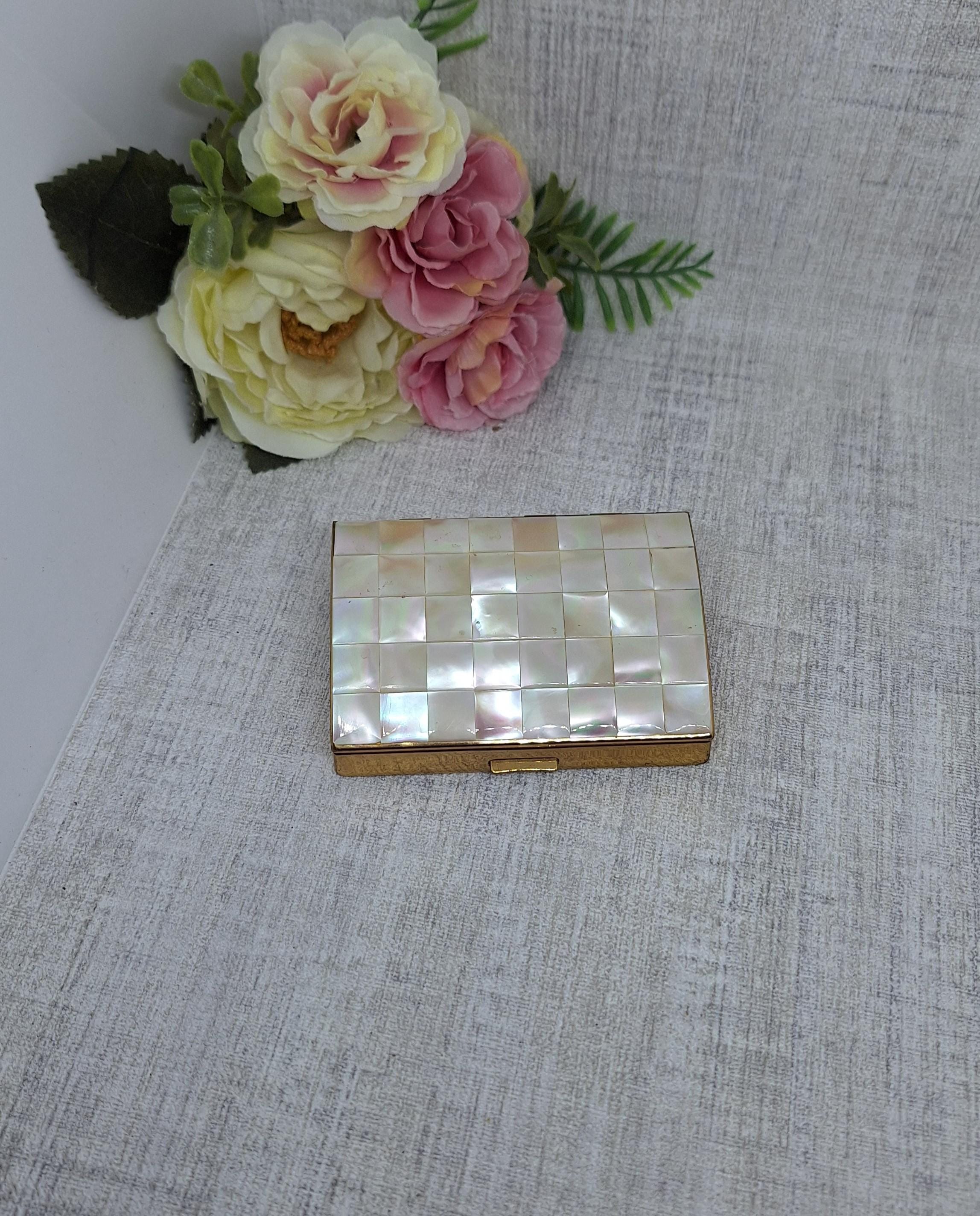 mother of pearl cigarette case Sold at Auction: (2) Case, Ladies All in One Carrying Bag French 18K Gold Mother of
