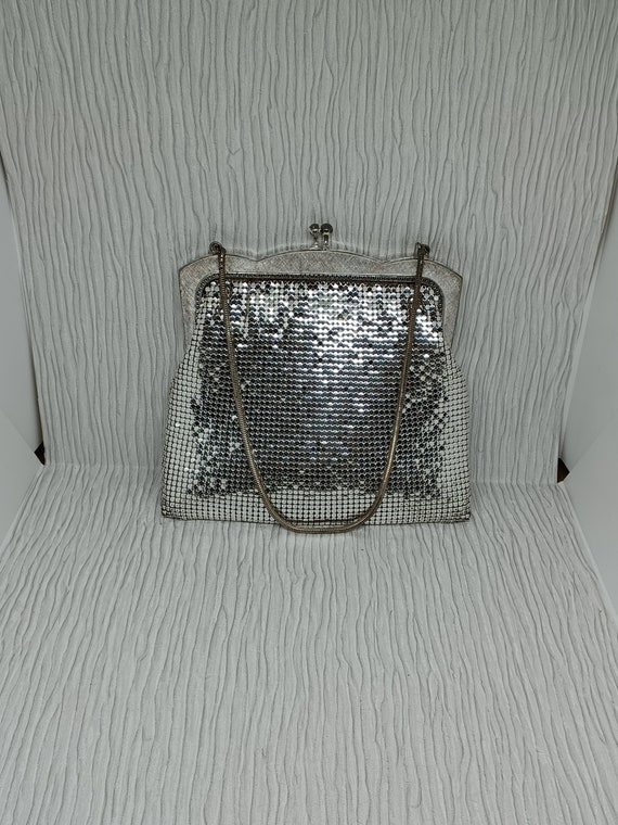 White Enamel Mesh Barrel Pouch Shoulder Bag Evening Bag