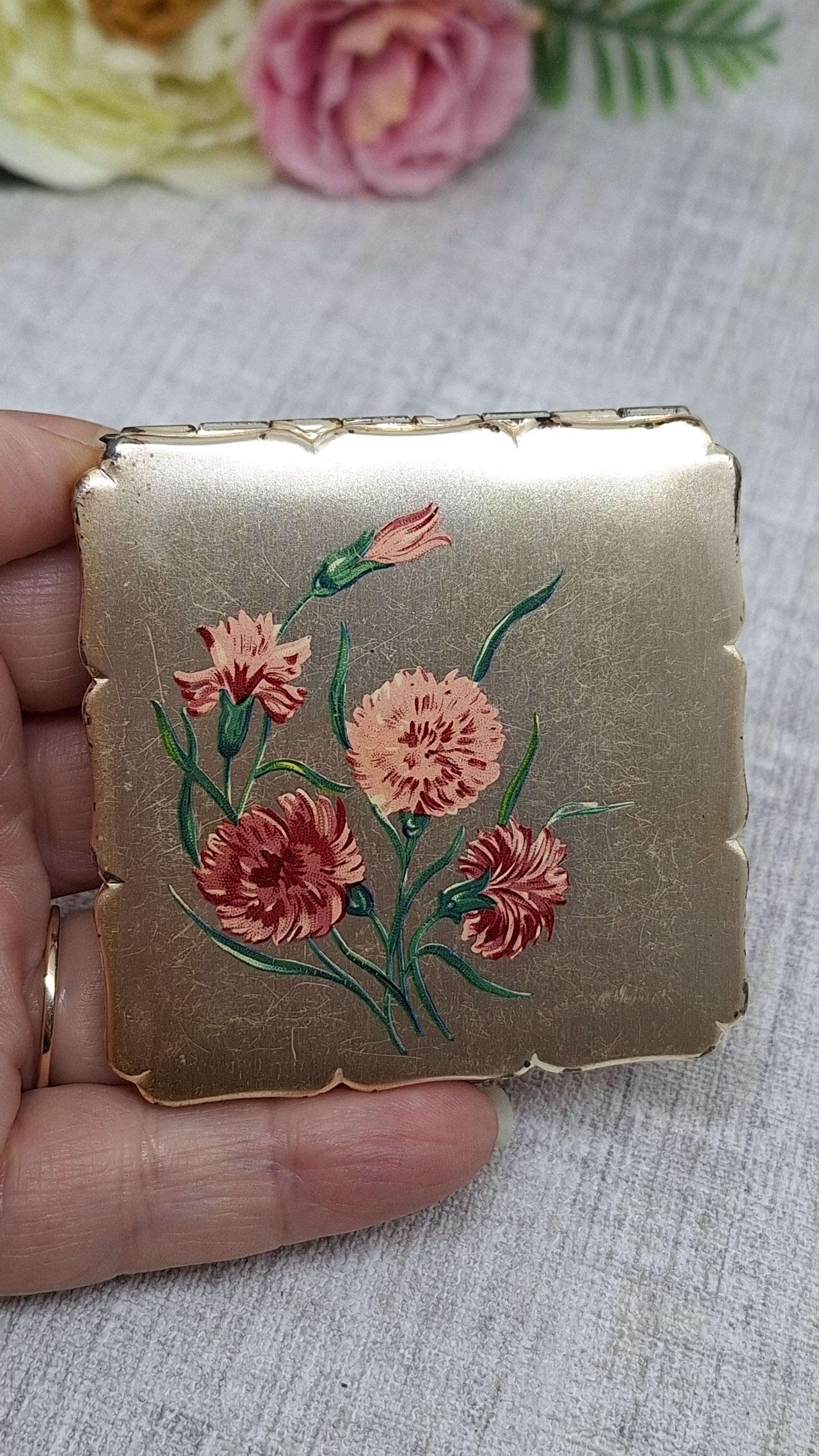 Stratton Square Solid Powder Compact Stratton Royale Powder Compact ~ Silver Tone With Pink Carnations ...