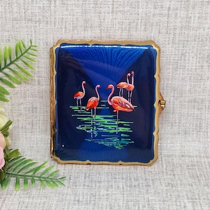 Vintage Zigarettenetui aus blauer Emaille mit rosa Flamingos im Wasser ~ Vintage 1940er/50er Jahre