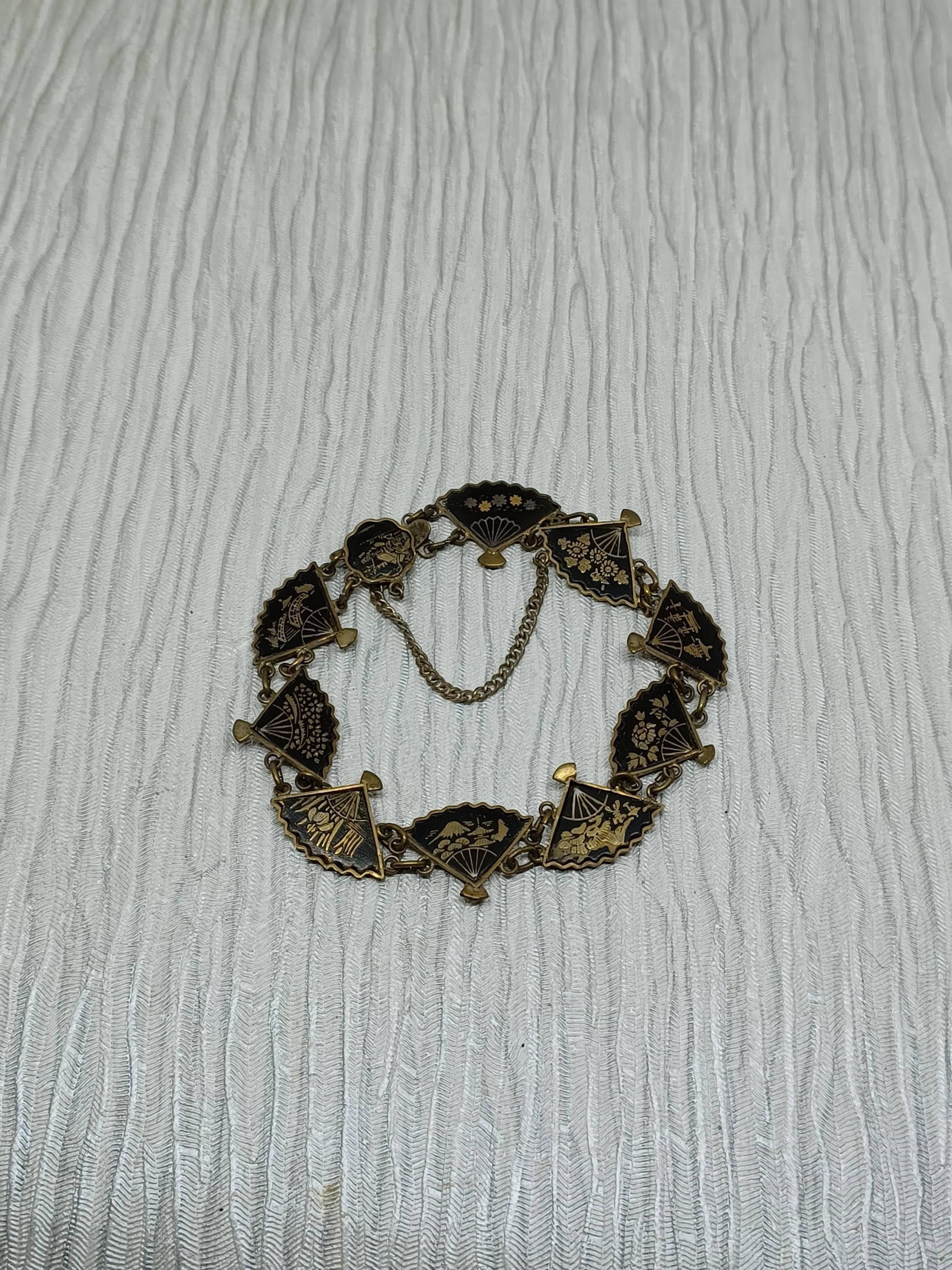 Damascene Bracelet with Gold Inlay ~ Fan Shape Links ~ Made