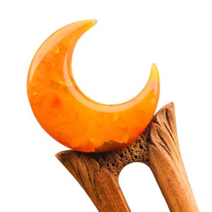 Hair fork Orange Moon, Wooden hair fork, Crescent moon hair stick, Celestial hair stick, Magical moon, Hair barrette, Bun holder