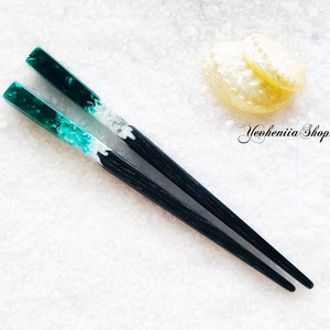 Hair stick with black oak wood, green resin and silver foil, Black oak stick, Gothic hair stick, Hair accessories, Wooden Hair chopsticks