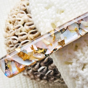 Peach Mother of Pearl Resin Hair Stick – Handmade Elegant Hair Accessory