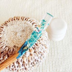 Blue Gypsophila Resin Hair Pin – Wooden Hair Fork, Floral Boho Bun Accessory