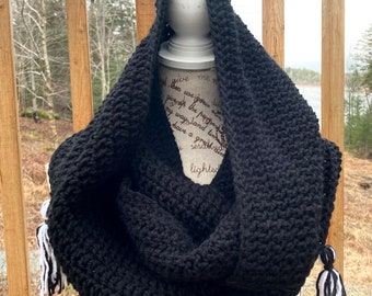 Wednesday Snood / Black Snood / Black Infinity Scarf