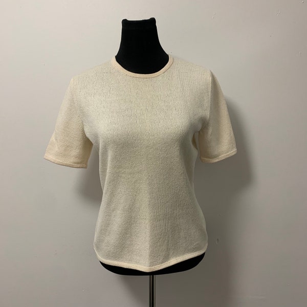 St.John Collection Off white/Cream Santana Knit short sleeve top size Large in Good Condition 200+ plus new free shipping