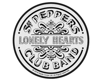 Los Beatles Sgt Peppers Negro Bufanda /& bordado logotipo en rojo Sombrero Conjunto Nuevo Oficial