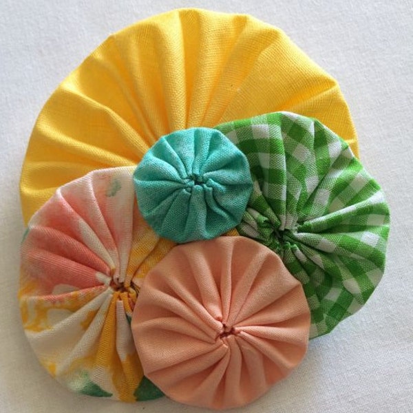 Handmade fabric yoyo pin or brooch