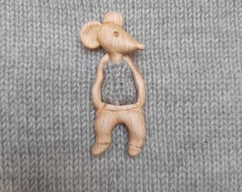 Boho Beech Wood Mouse Shawl Pin: Rustic Scarf Pin