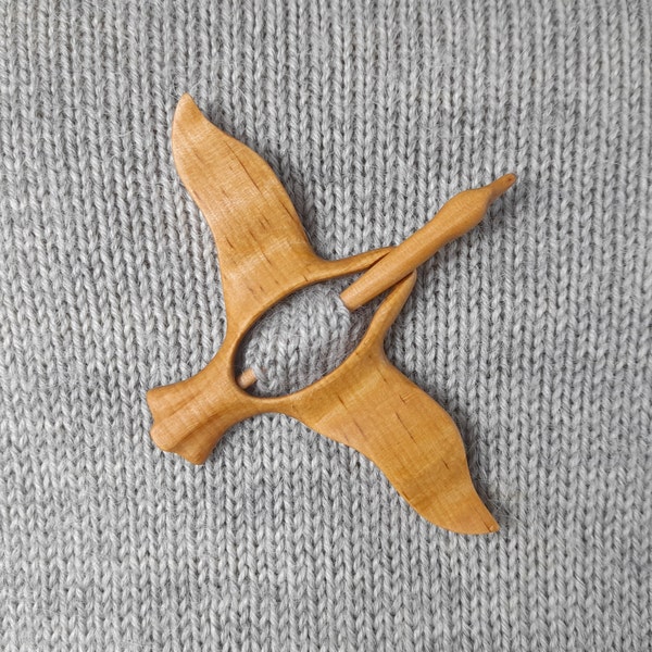 Wooden shawl pin, Wooden scarf pin,  Swan shawl pin, Goose wooden pin, Unisex gift, Women gift, Eco friendly accessory .