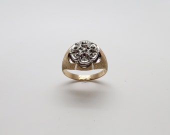 Traditional Vintage New 10K Yellow & White Gold Round Illusion Diamond Cluster Ring/ 14mm Round/ Sz 9.5/ Weighs 4.8 grams.