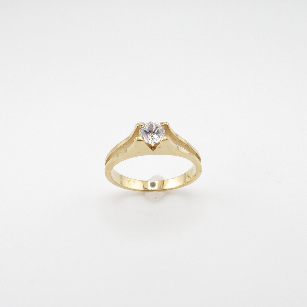 Stunning Vintage New 14K Yellow Gold Cubic Zirconia Modern Design ...