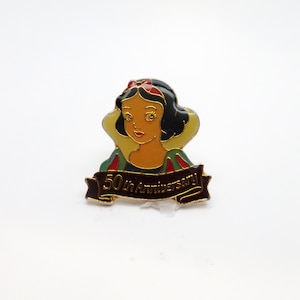 Vintage 50th Anniversary Enamel Pin of Snow White and the Seven Dwarfs Movie 1 3/8&quot; tall x 1&quot; wide