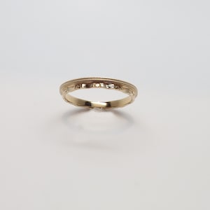 New 14K Yellow Gold Antique Style and Milgrain 2.25mm Wide Wedding Band /One Flat Side to Fit against another Ring/ Stacking Band/ Size 6