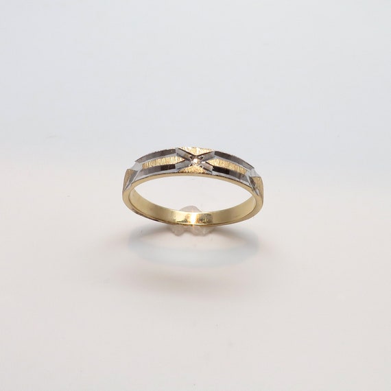 New 10K Y/W Gold 3.5mm Wide Diamond Tapered Weddin