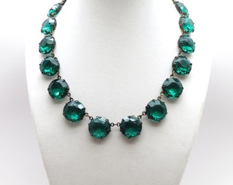 Stunning Vintage Adjustable 15" to 18" Faceted Emerald Glass Stone Statement Necklace