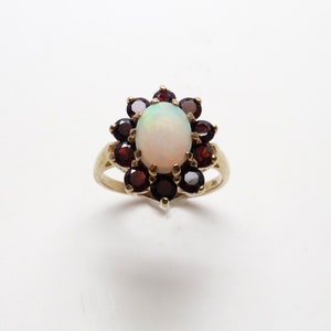 Stunning 10K Yellow Gold Opal Surrounded by Garnets Cluster Statement Ring/ Size 6.25/ Weighs 3.24 grams