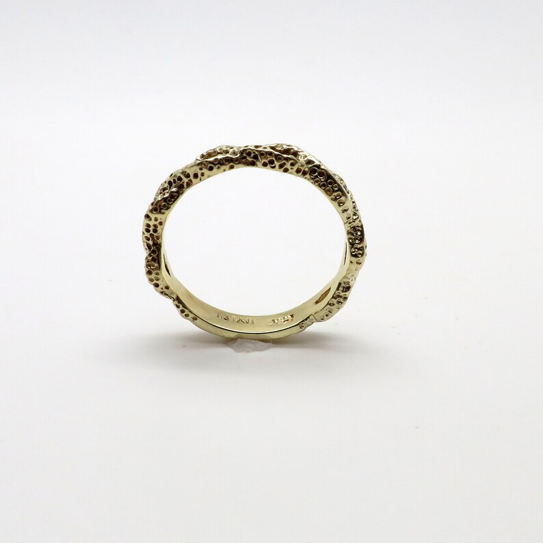 Weighs 2.76 Grams Unique 14K Yellow Gold Braided 3.5mm Wide Signature Ring Band Stacking Ring Wedding Band Size 6 12