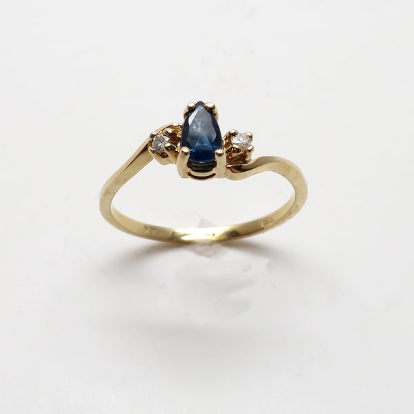 Pretty Vintage New 14K Yellow Gold Genuine Pear Shape Sapphire & Diamond Ring/ Swirl Design/ Sz 5.5/ Weighs 1.26 grams
