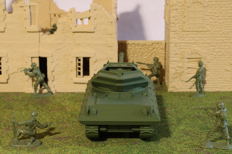 M10 Wolverine — WWII American Tank Destroyer | 1/32 (54mm)–1/56 (28mm) Scale Model image 4