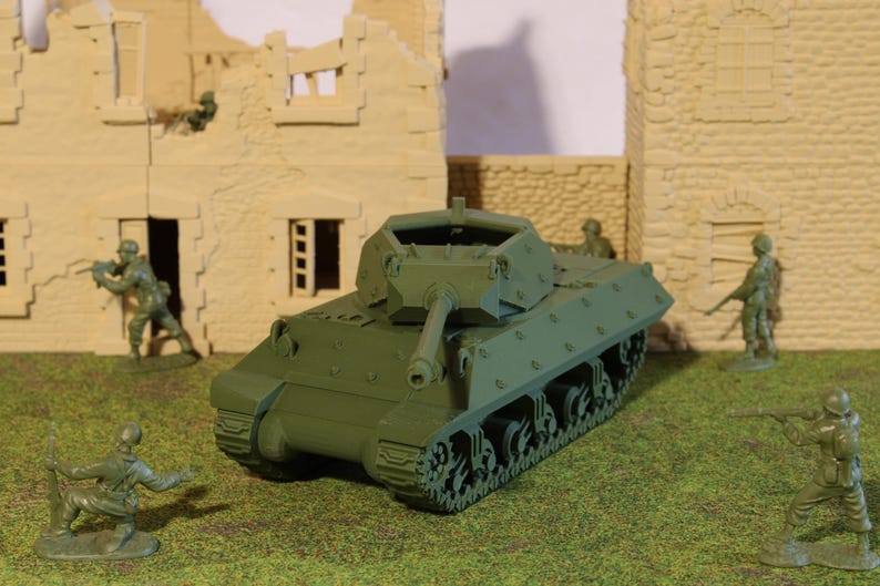 M10 Wolverine — WWII American Tank Destroyer | 1/32 (54mm)–1/56 (28mm) Scale Model image 2