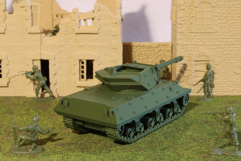 M10 Wolverine — WWII American Tank Destroyer | 1/32 (54mm)–1/56 (28mm) Scale Model image 3