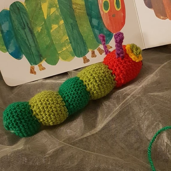 crochet very hungry caterpillar toy