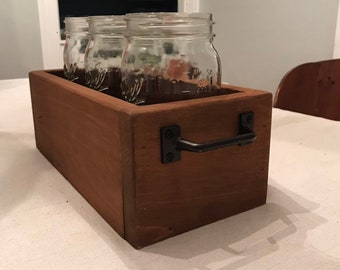 Mason jar decor // mason jar centerpiece // rustic decor // mason jar holder