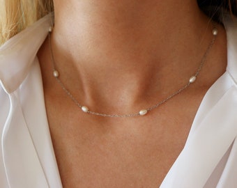 Zilveren parelketting, zilveren minimalistische ketting, ketting van zoetwaterparels, alledaagse eenvoudige sieraden, eenvoudige parelketting