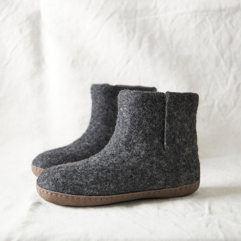 Fair Trade Handmade Eco Felt Unisex Slipper Boots Suede Soles Dark Grey