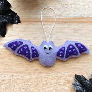 Felt Bat Ornament Pattern, Halloween Felt PDF, Halloween Bat Ornament, Felt Sewing Pattern, Cute Halloween Ornament, Sewing Instructions DIY