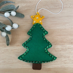Christmas Tree Felt Ornament Pattern, Easy Christmas Felt DIY Ornament, Beginner Friendly Felt Applique, Christmas Felt Easy Craft, Handmade