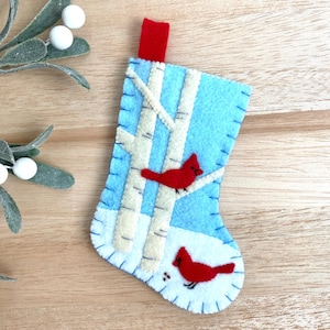 Modèle de porte-cartes cadeau Cardinal, Mini modèle de bas de Noël en feutre, Porte-cadeau en argent, Modèle de feutre de Noël, Cardinal de Noël, PDF