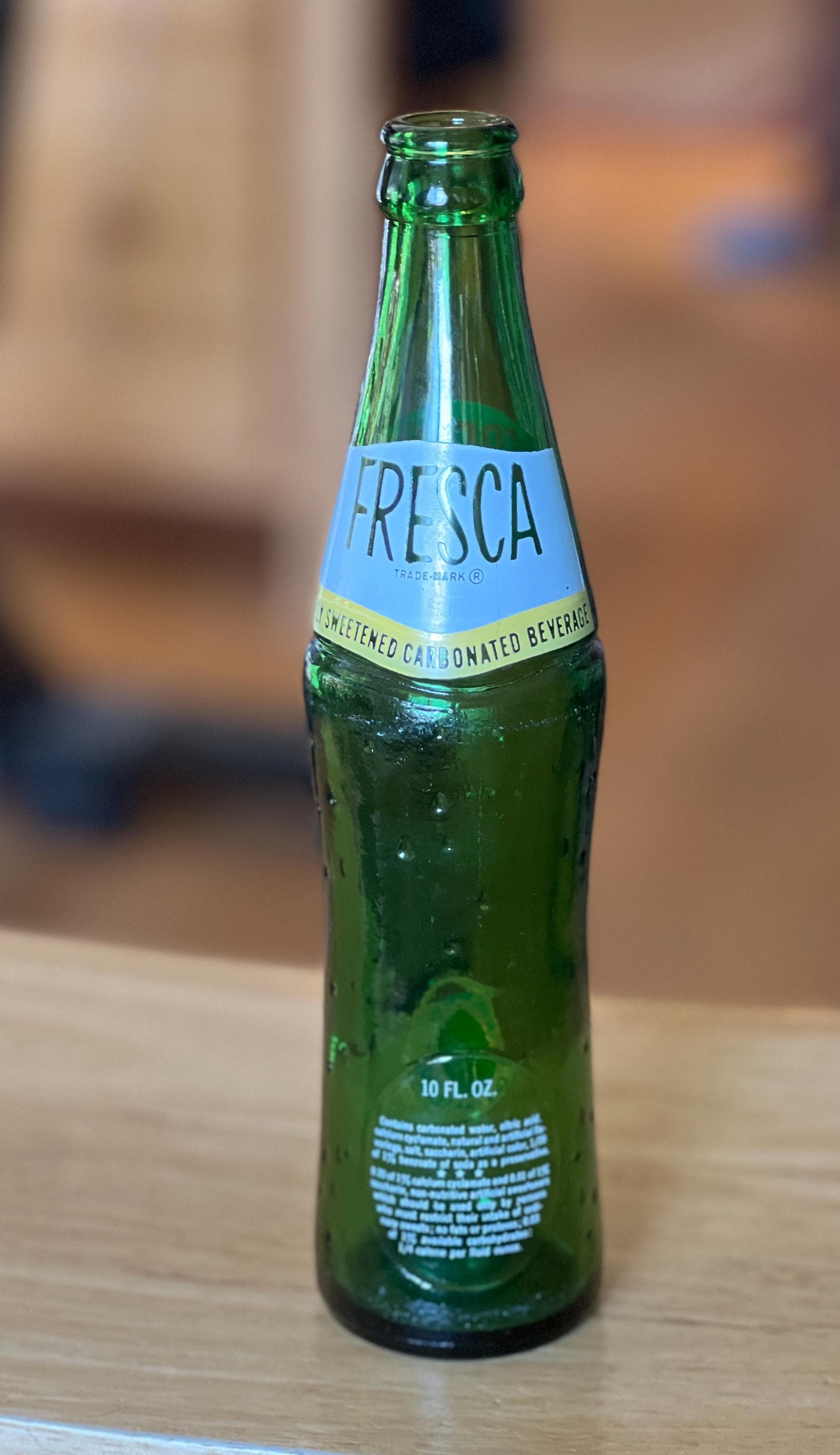 Vintage pre-1969 Fresca bottle 10 oz with cyclamate