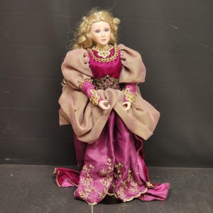 Maryse Nicole Limited Edition Franklin Heirloom Porcelain Doll A1645 Vintage Collectible Figurine