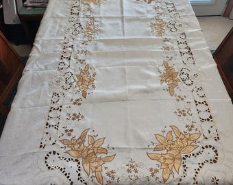 Mantel vintage Nu Wave Madeira beige de encaje, 70 x 102 cm, rectangular, bordado y calado