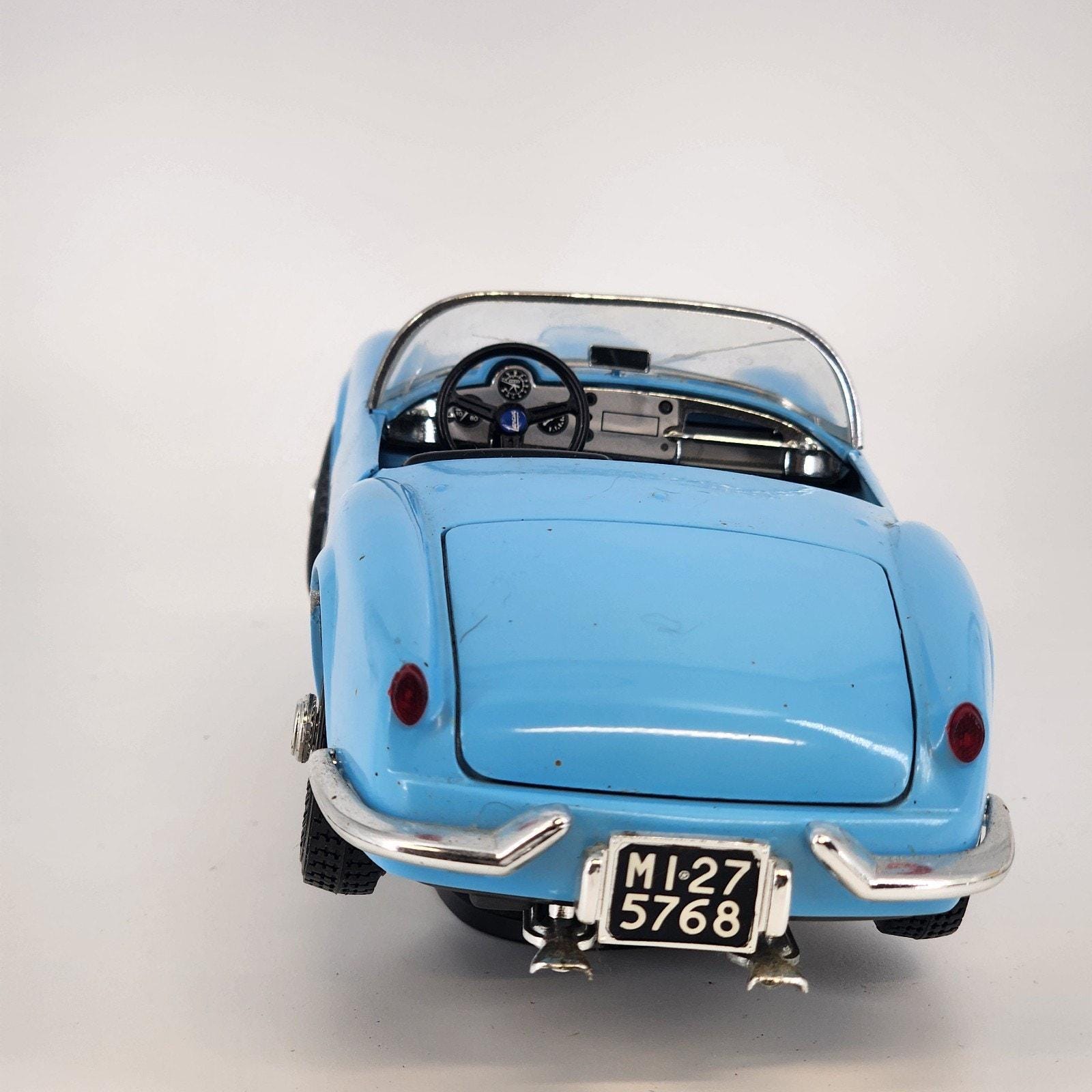 Bburago Lancia Aurelia B24 Spider 1955 Blue 118 Diecast Built Kit