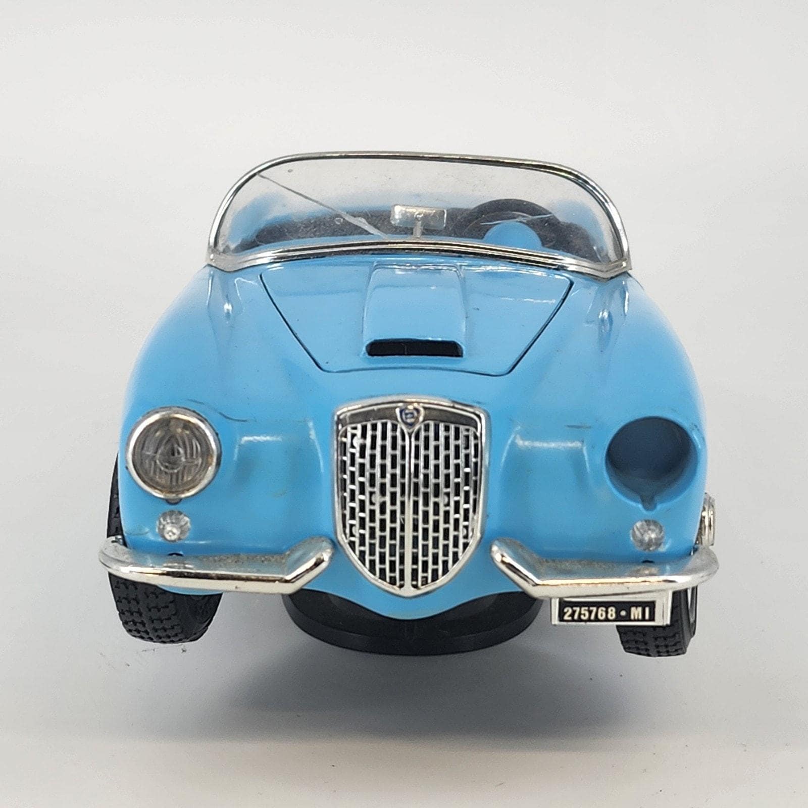 Bburago Lancia Aurelia B24 Spider 1955 Blue 118 Diecast Built Kit