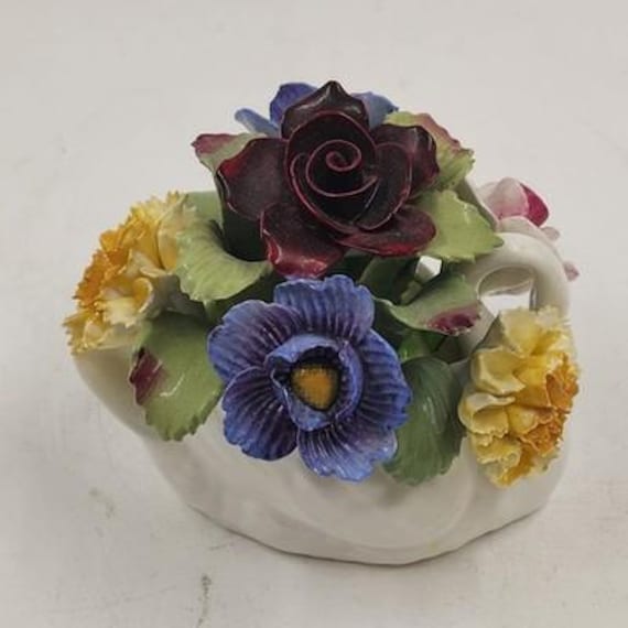Aynsley Bone China Flower Bouquet Figurine Swan Base Hand Painted