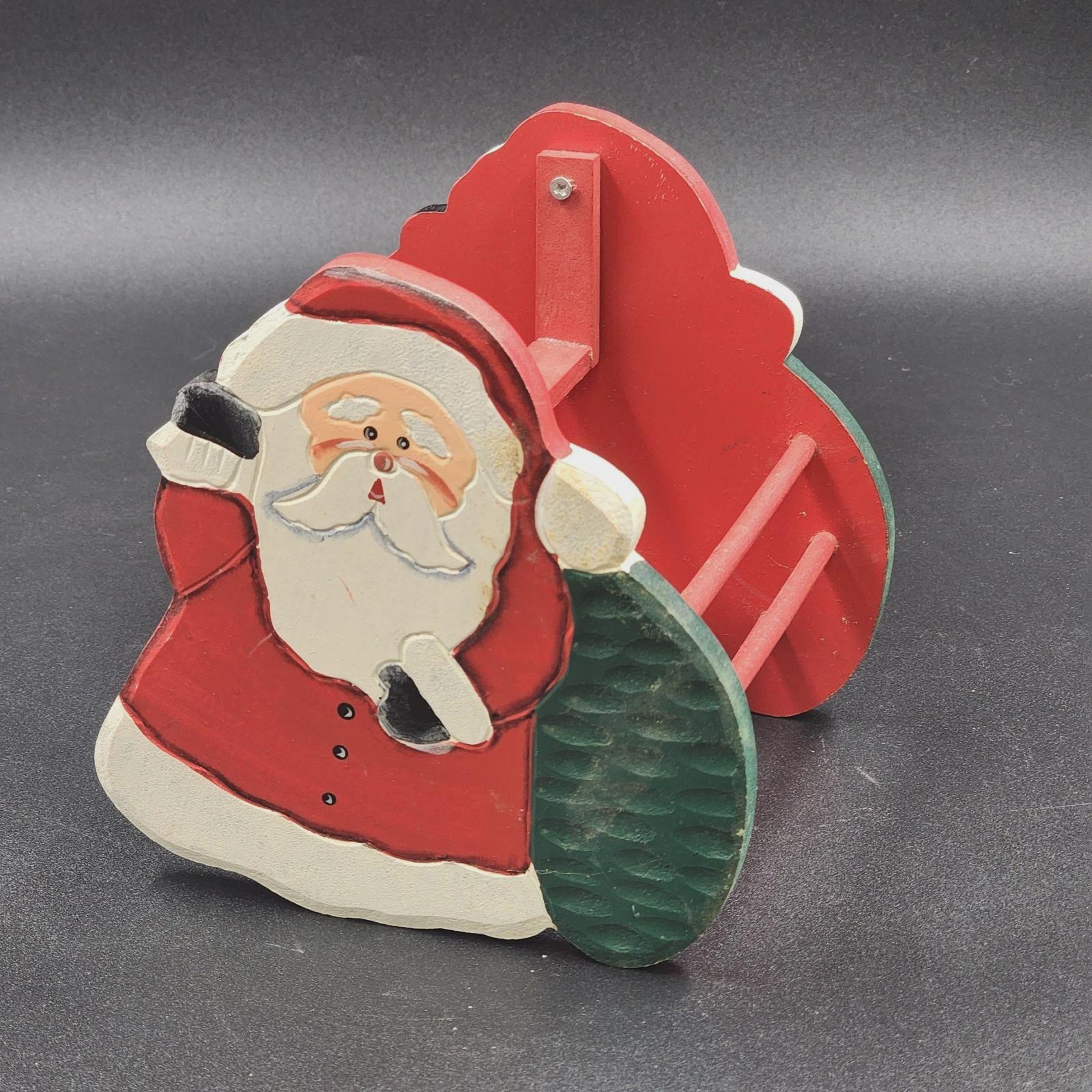 手彫りの木製サンタバスケット（グリーンサック付き） - お祝いの