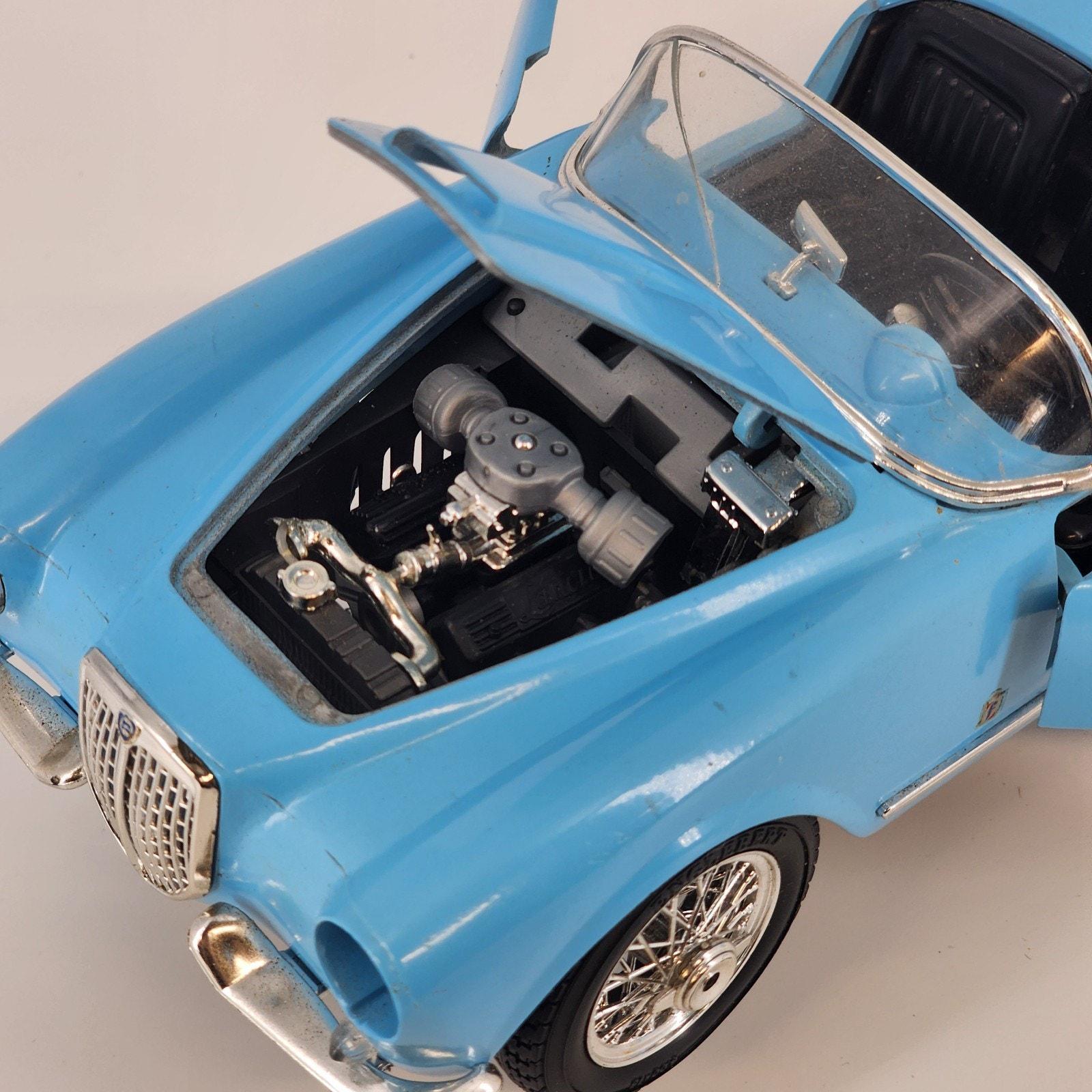 Bburago Lancia Aurelia B24 Spider 1955 Blue 118 Diecast Built Kit