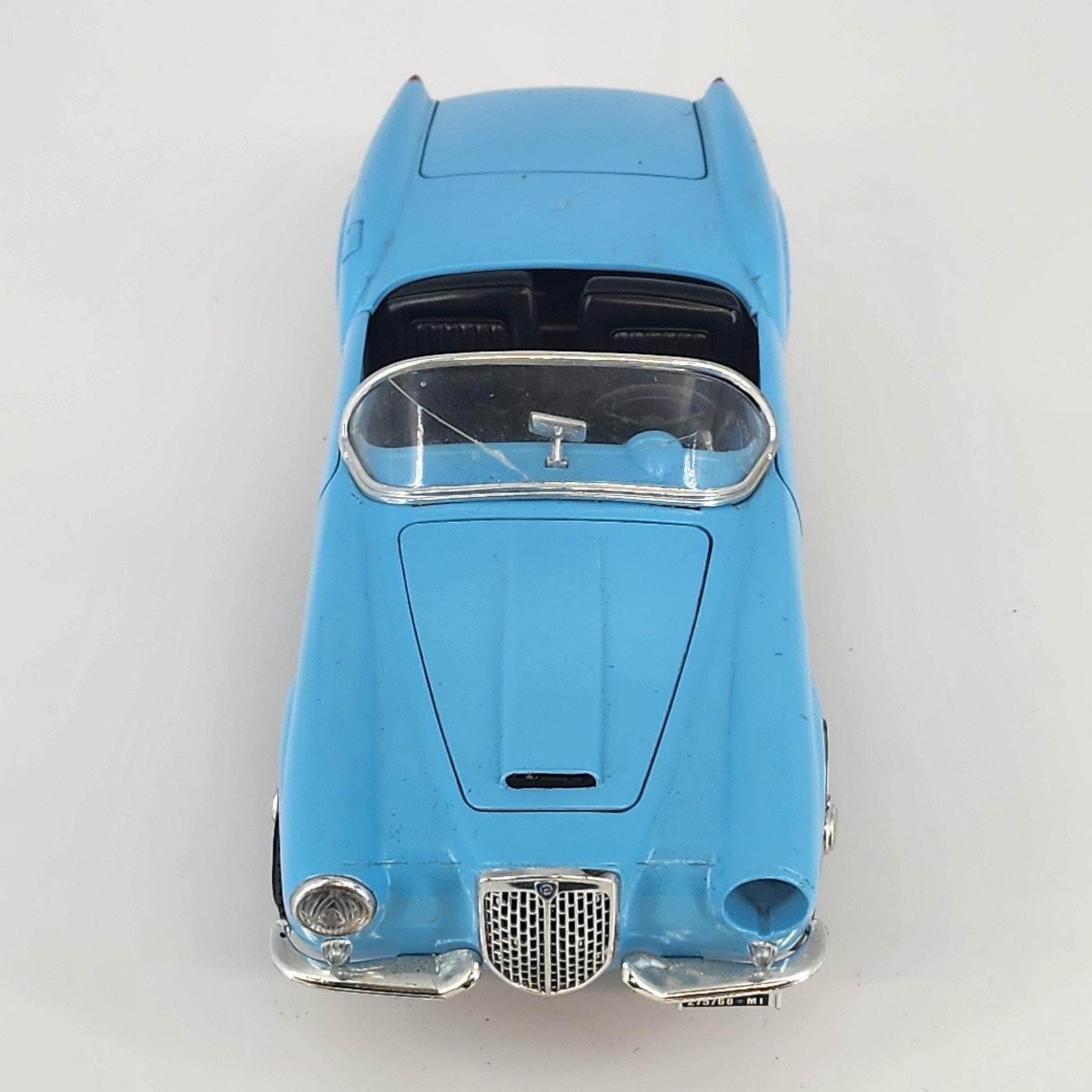 Bburago Lancia Aurelia B24 Spider 1955 Blue 118 Diecast Built Kit