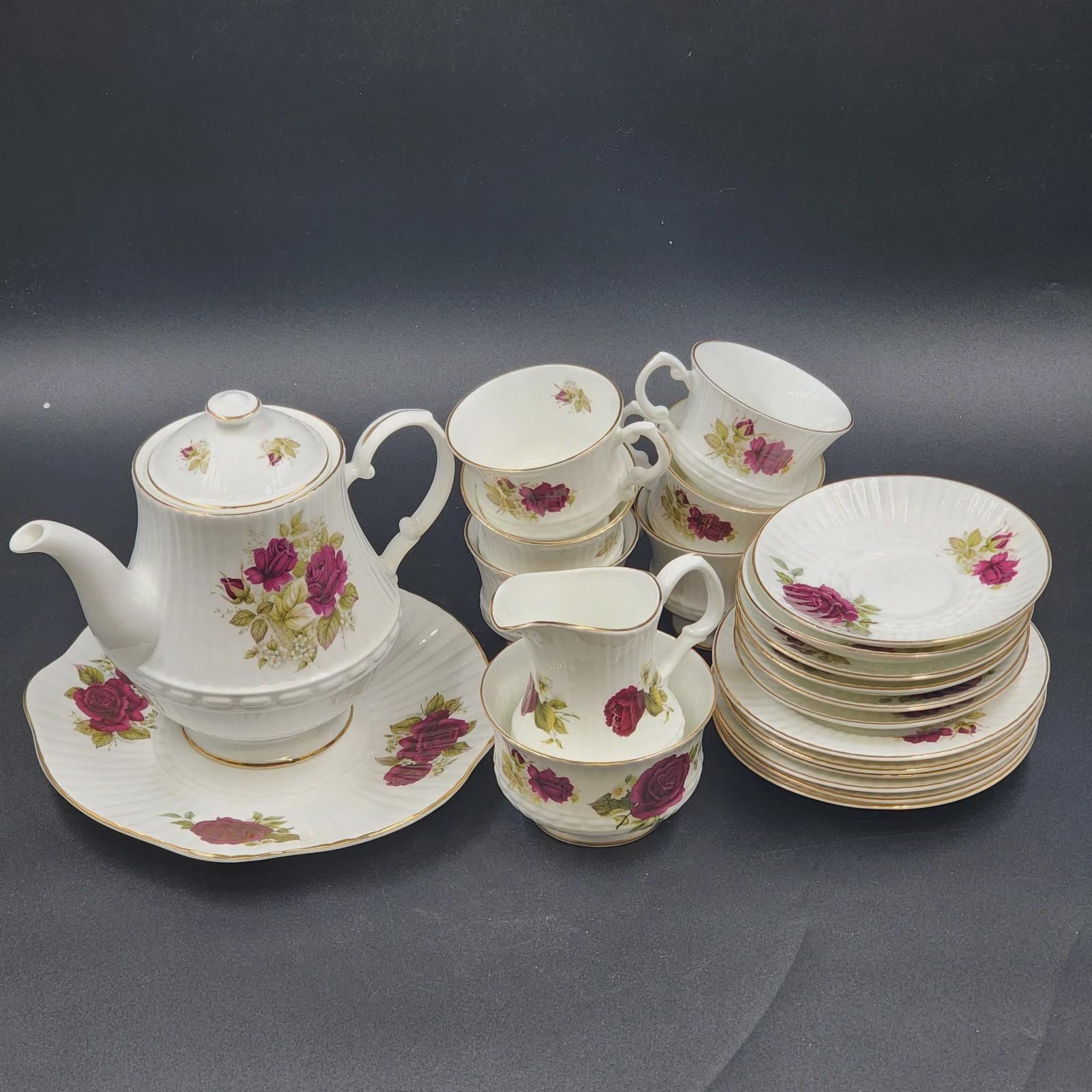 Red Rose Antique China Set - Etsy
