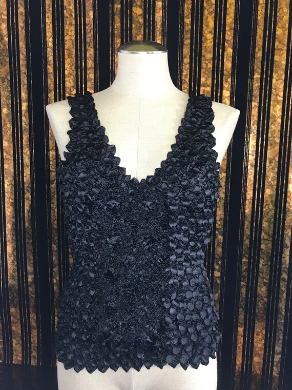 Vintage popcorn tank Gem